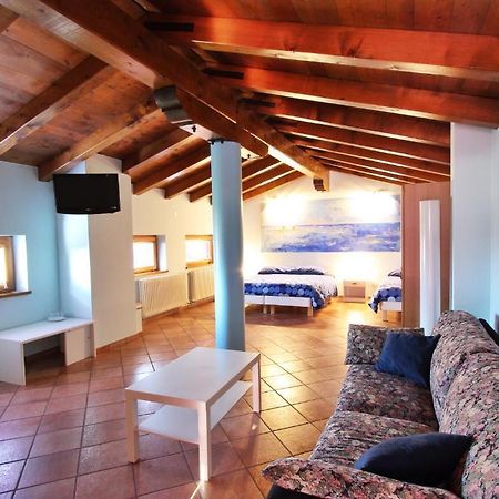 Cip & Ciop Bed and Breakfast Buia Rum bild